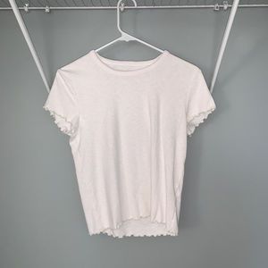 White fitted T-shirt